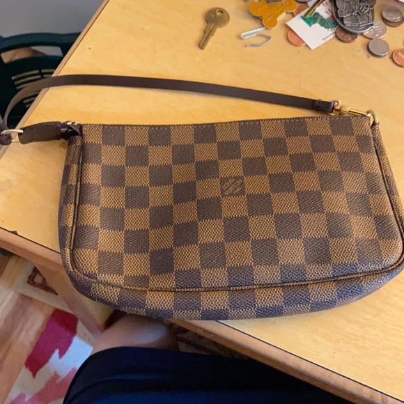 Louis Vuitton damier ebene shoulder bag - Picture 1 of 7